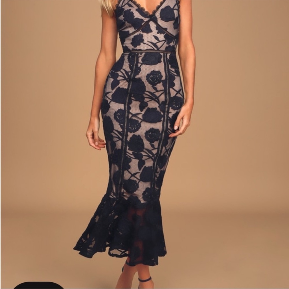 Lulus alluring dream navy blue floral mesh lace trumpet midi dress